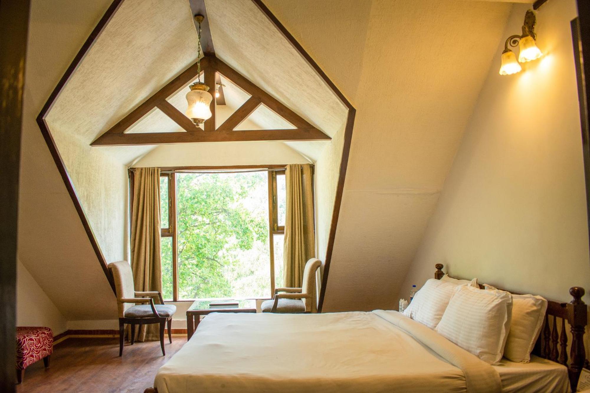 The Whispering Inn Resort And Bar Manāli Esterno foto